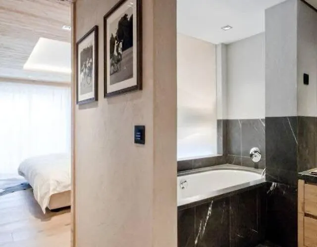 Apartment Super Luxury Serviced Next To Gstaad Rougemont